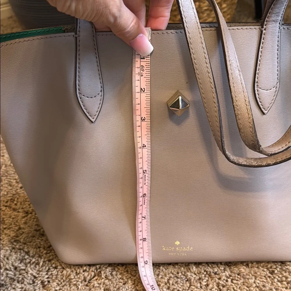 kate spade gray leather tote with gold clover detail